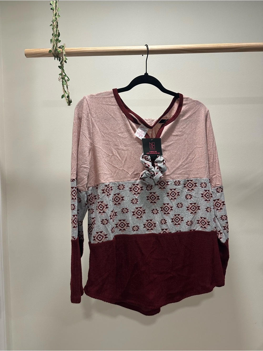 No Boundaries Colorblock Long-Sleeve Knit Top in Dusty Rose and Burgundy
